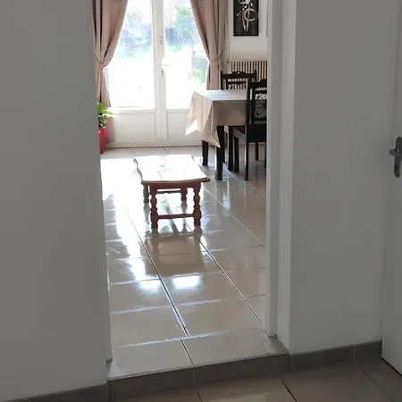 4 Personnes A 20 Mn Futuroscope *