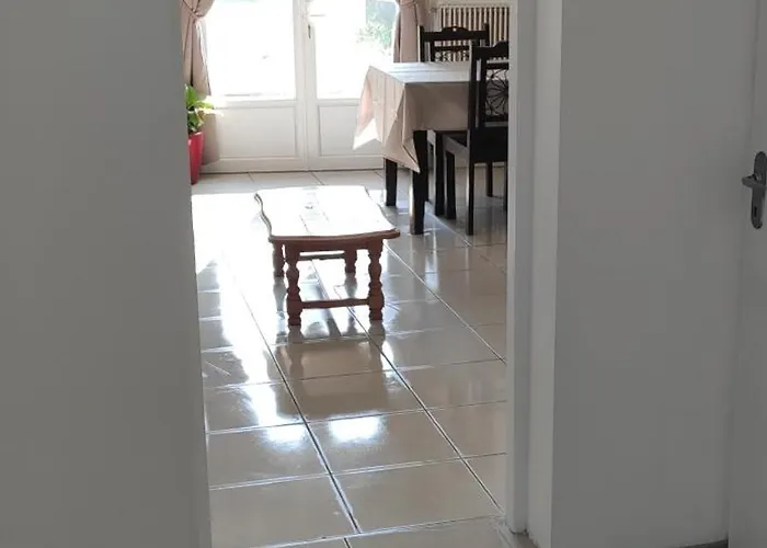 4 Personnes A 20 Mn Futuroscope *