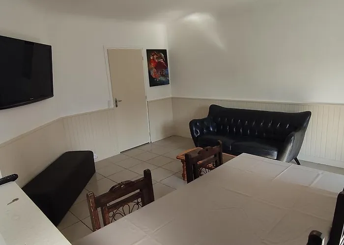 4 Personnes A 20 Mn Futuroscope Holiday home *